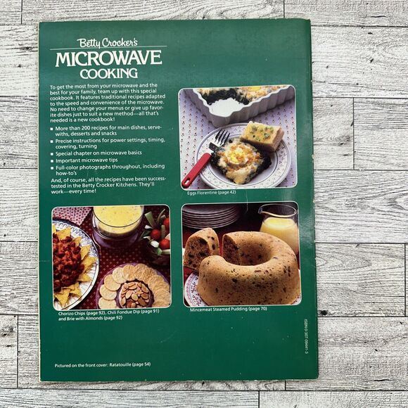 Betty Crocker Microwave Cooking Cookbook Recipes Cook‎ Book Vintage 1986 - Picture 2 of 15